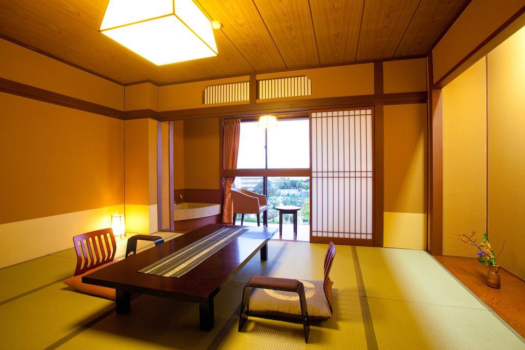 Dantokan Kikunoya Ōtsu Exterior foto